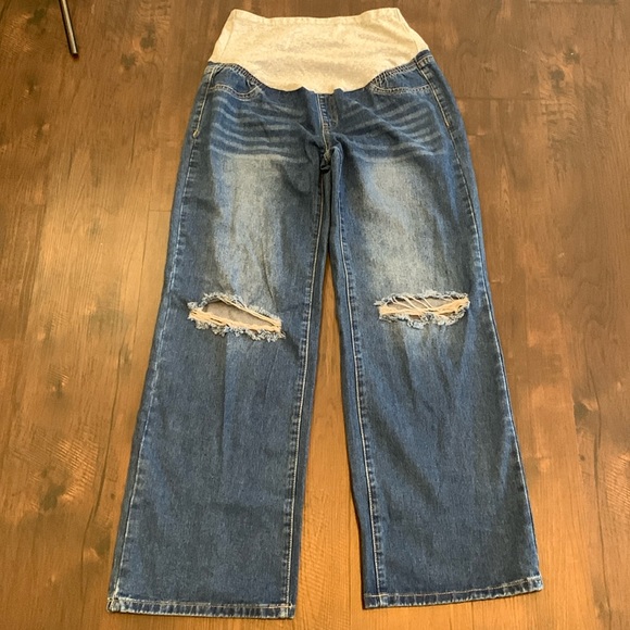 SHEIN MATERNITY JEANS DISTRESSED WIDE LEG - Picture 1 of 9